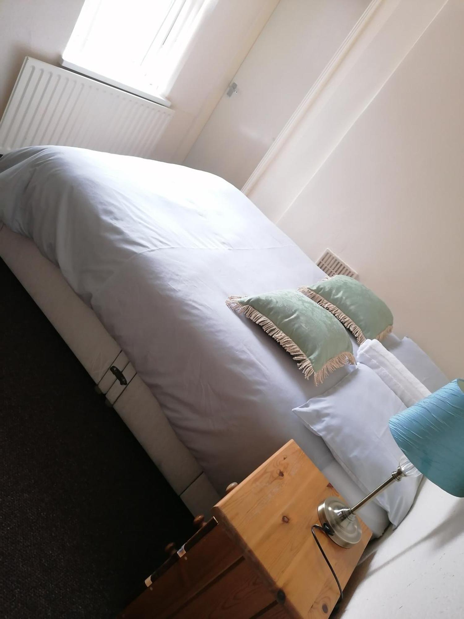 Hygis Home Of Relaxations Stoke-on-Trent Esterno foto