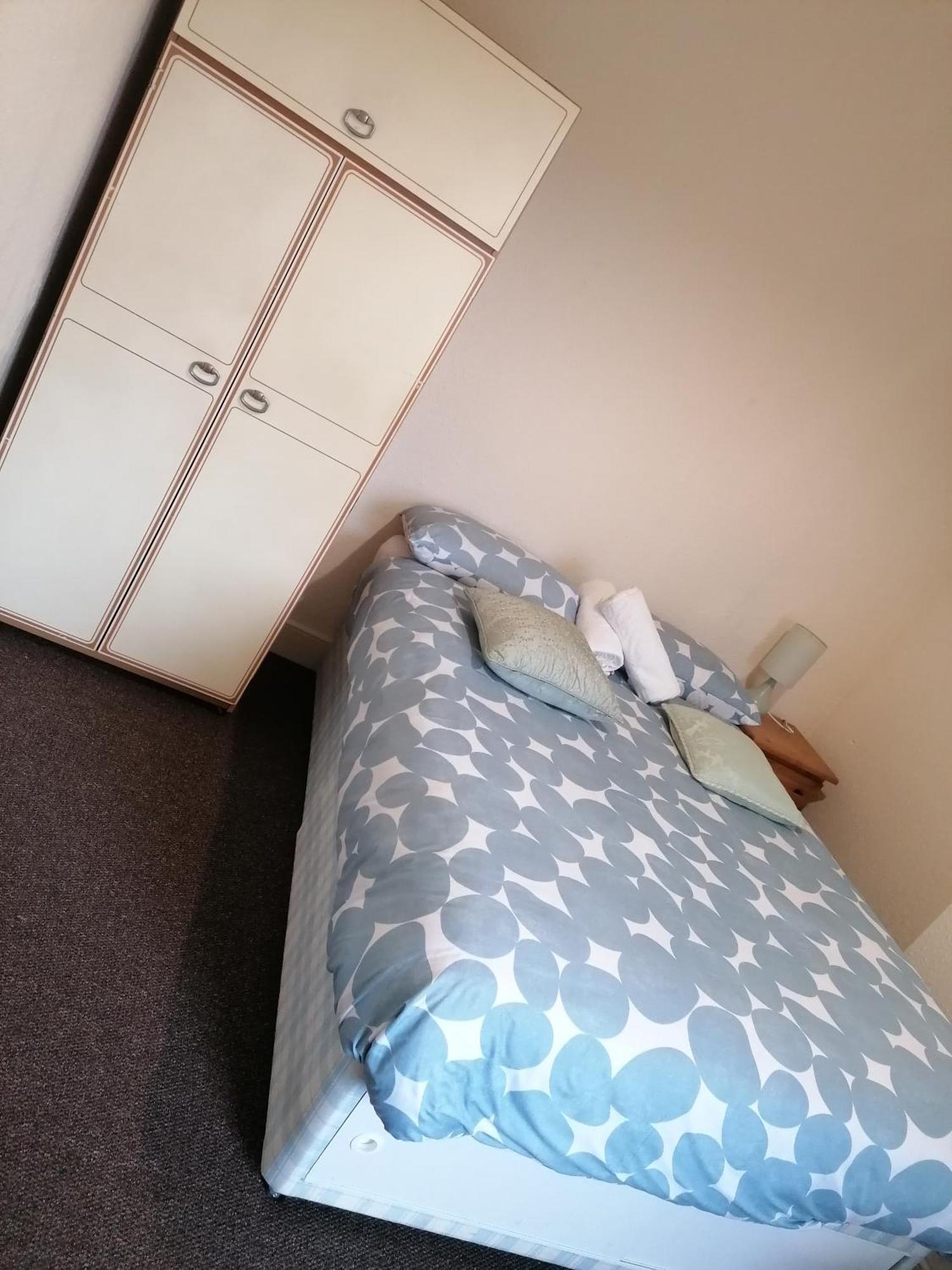 Hygis Home Of Relaxations Stoke-on-Trent Esterno foto