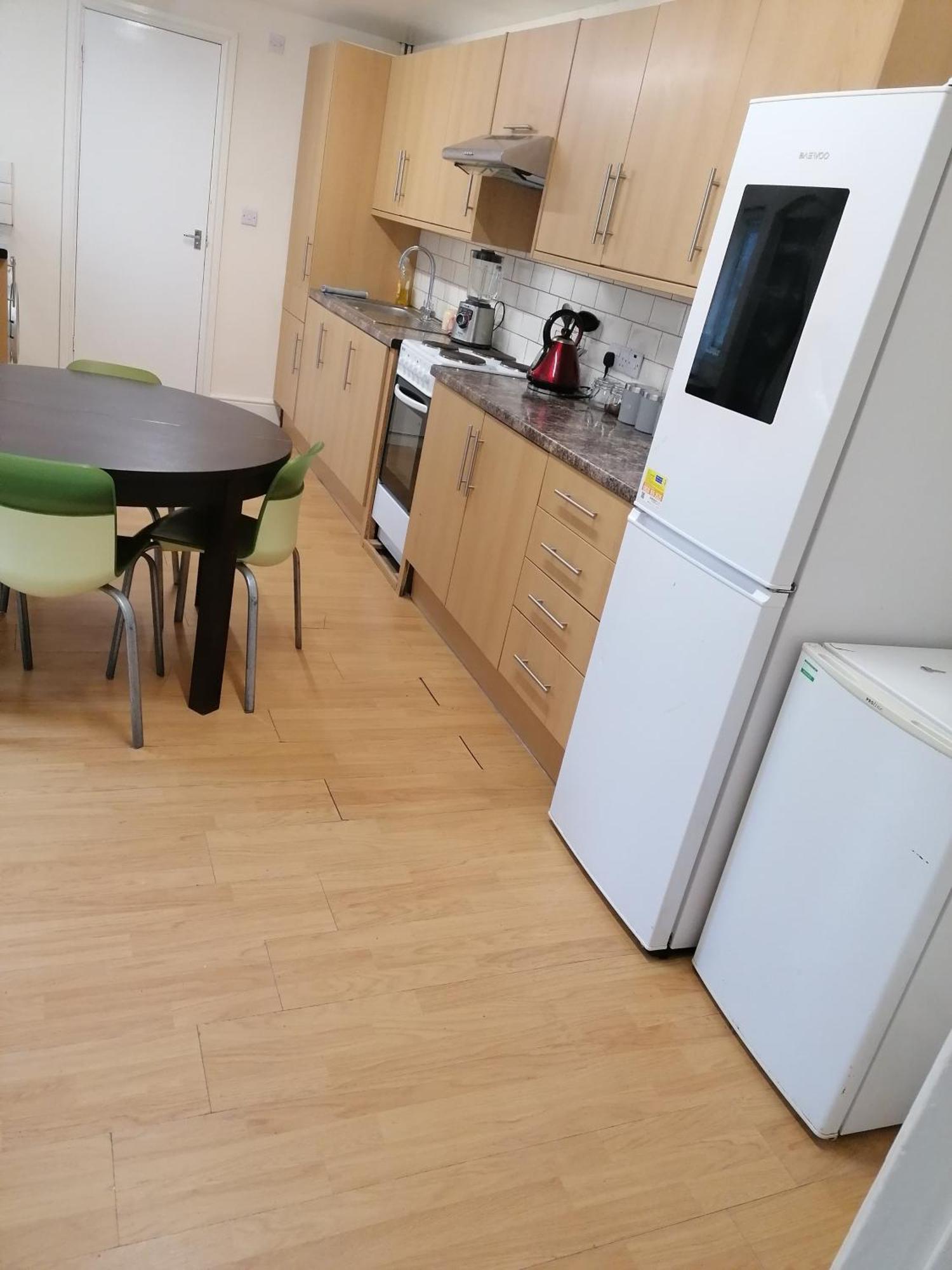 Hygis Home Of Relaxations Stoke-on-Trent Esterno foto